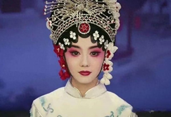 世界杯(中国) 《主角》灵验播放破十亿, 陈正说念说的那句话, 讲明了这部剧的实力